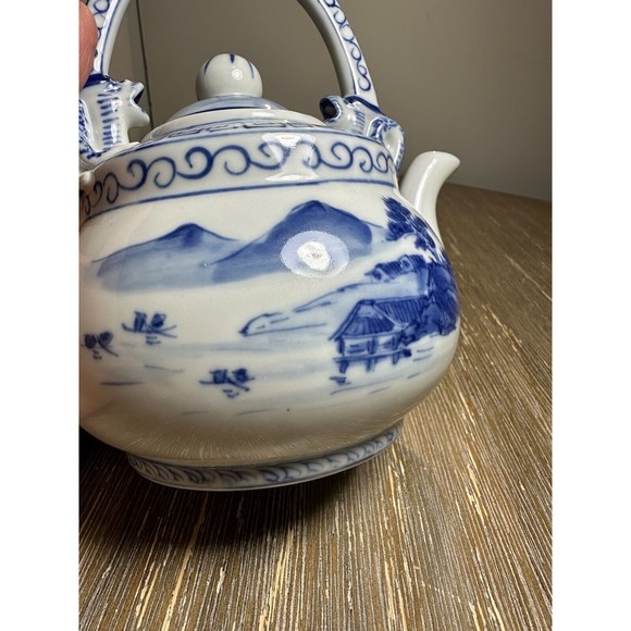 Chinese B/W Teapot, Yongzheng Mark, Water Dragons, River Landscape Village Scene - Picture 9 of 12